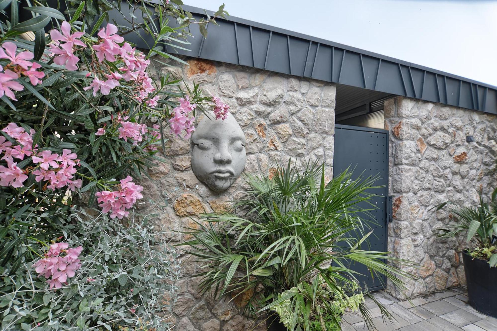Hd Beach House I Pakostane Exterior photo