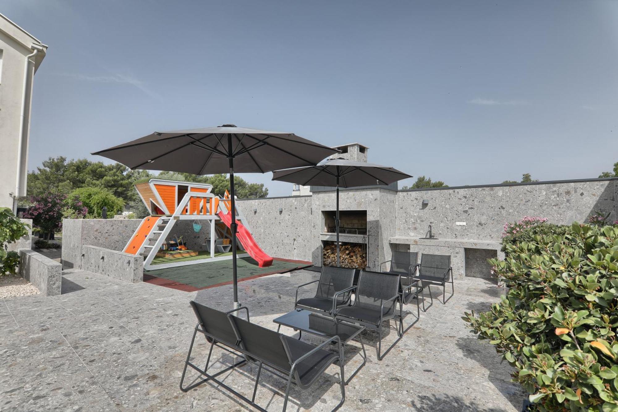 Hd Beach House I Pakostane Exterior photo