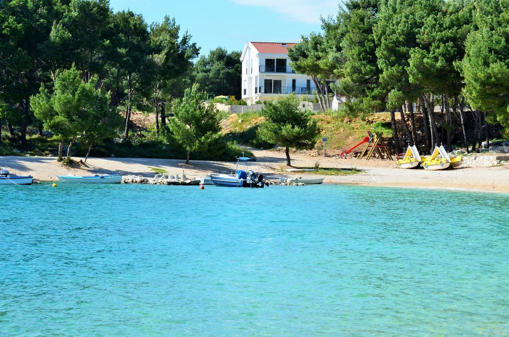 Hd Beach House I Pakostane Exterior photo